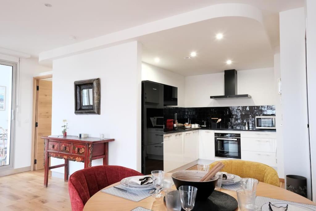 Le Joyau Des Parcs Classe 4 Etoiles Appartement Central Au Calme Avec Terrasse Виши Екстериор снимка