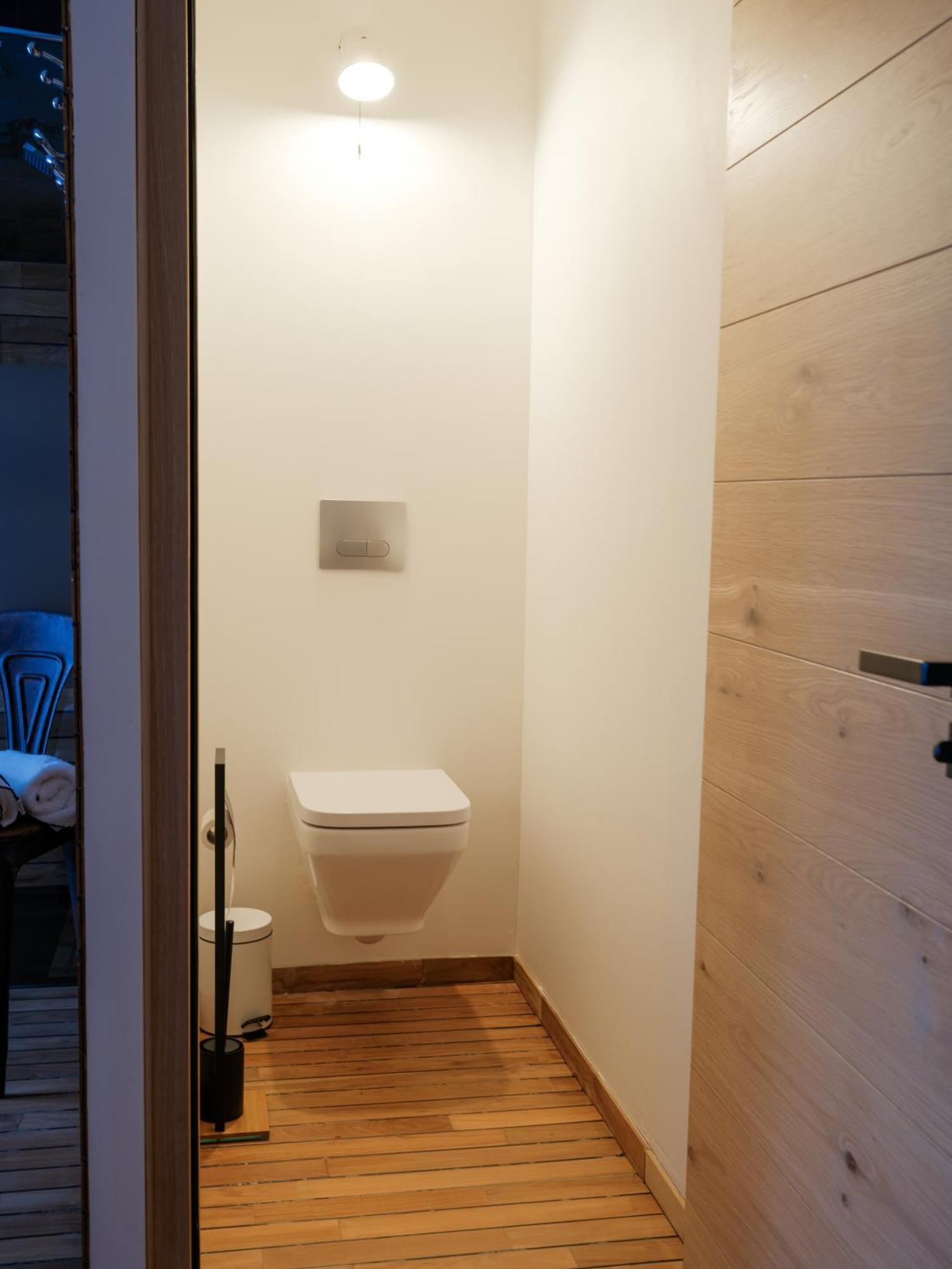 Le Joyau Des Parcs Classe 4 Etoiles Appartement Central Au Calme Avec Terrasse Виши Екстериор снимка